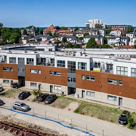 Miedzyzdrojski Rynek, Sun & Snow