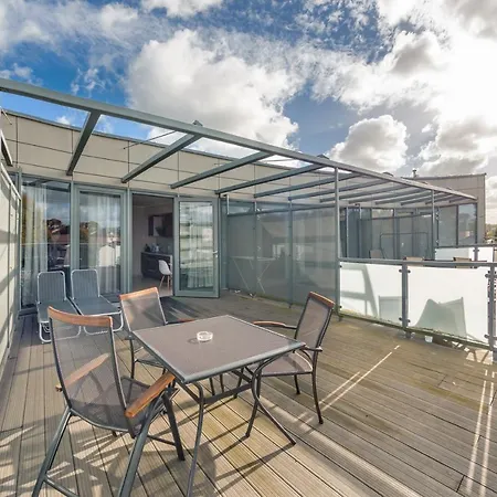 Miedzyzdrojski Rynek, Sun & Snow