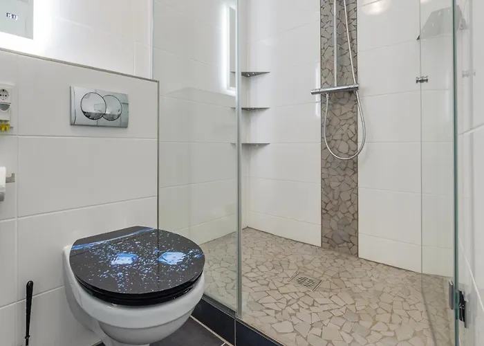 Miedzyzdrojski Rynek, Sun & Snow * Międzyzdroje