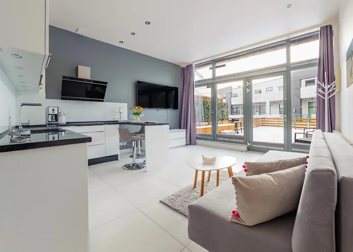 Miedzyzdrojski Rynek, Sun & Snow