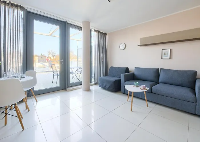 Miedzyzdrojski Rynek, Sun & Snow