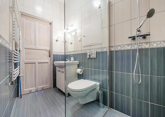 Miedzyzdrojski Rynek, Sun & Snow